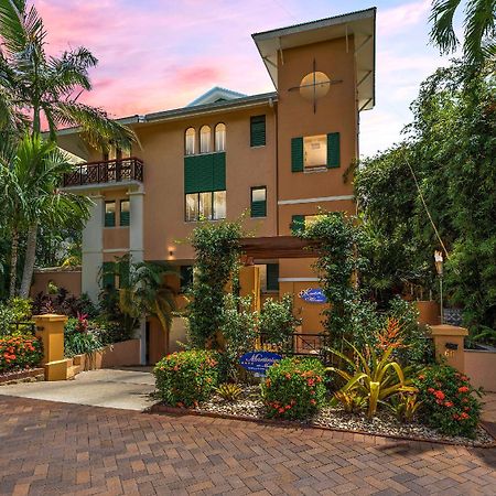 Martinique On Macrossan Lejlighedshotel Port Douglas Eksteriør billede