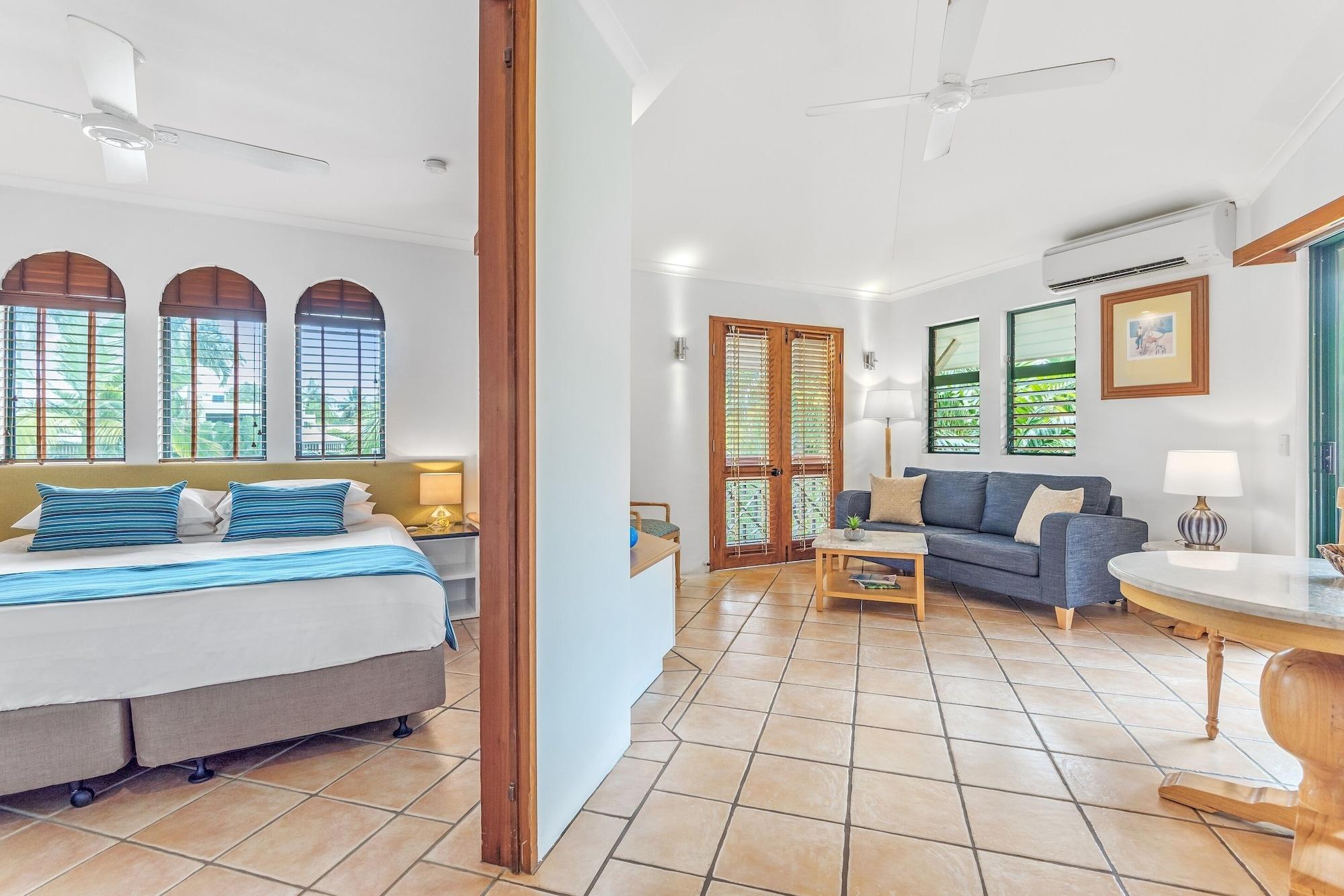 Martinique On Macrossan Lejlighedshotel Port Douglas Eksteriør billede